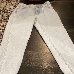 Mom jeans